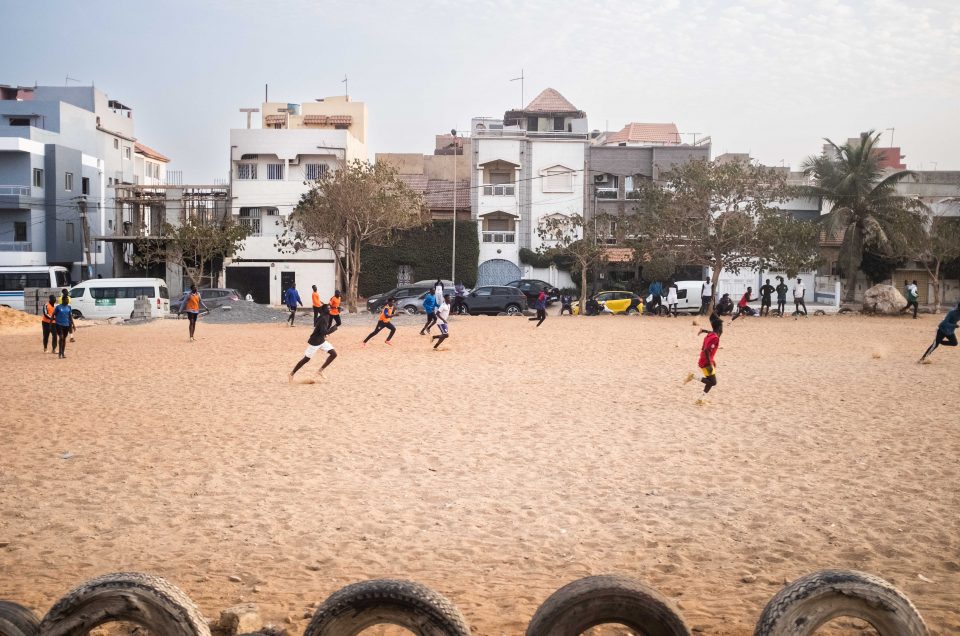 A day in Dakar, a dive into urban contrast
